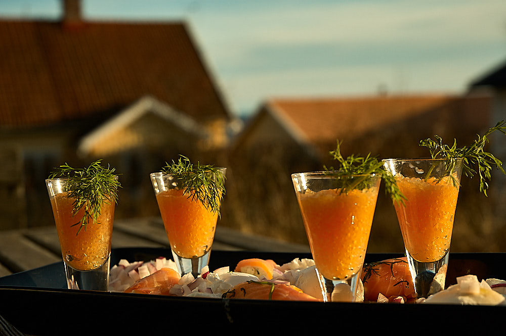 Lyxig löjrom till pocherade ägg och lax