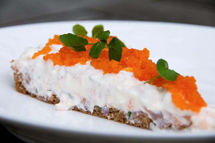 Laxtårta till midsommar