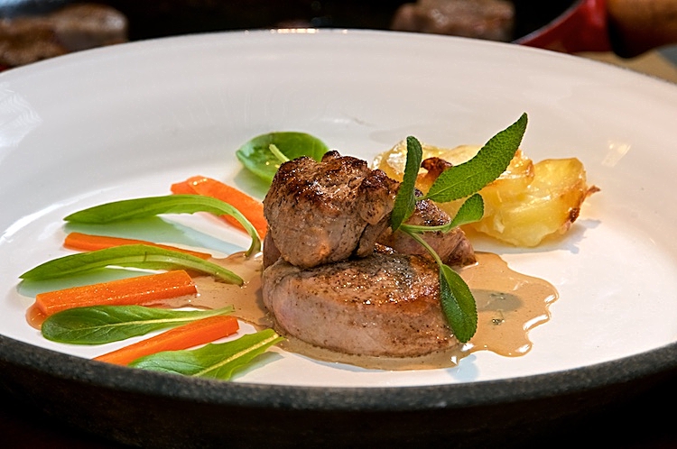 Fläskfilé med salvia