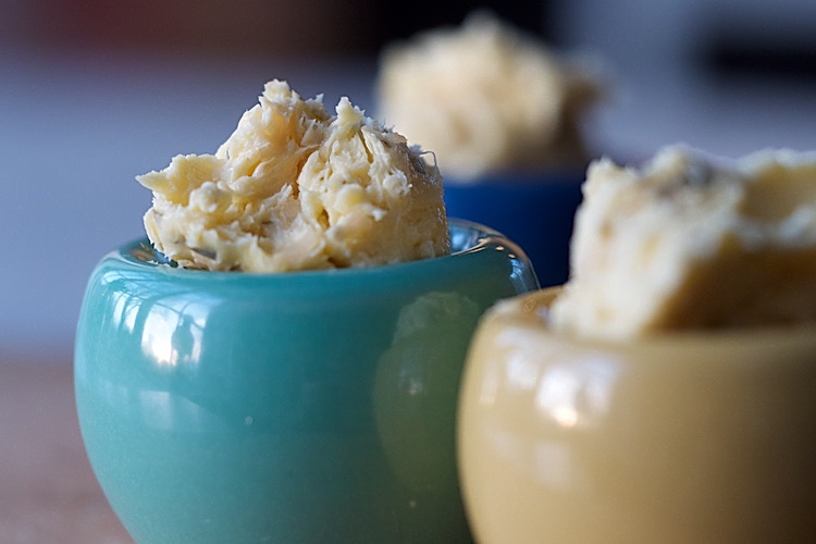 Kryddsmör med smak av Bearnaisesås